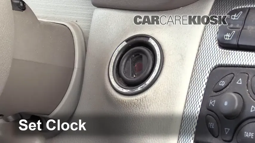 2003 Mercedes-Benz C230 Kompressor 1.8L 4 Cyl. Supercharged Coupe (2 Door) Clock